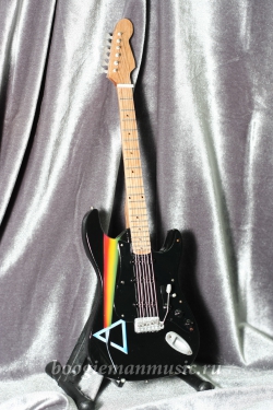 Сувенирная мини-гитара Fender Stratocaster 