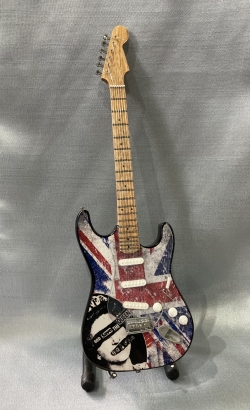 Мини-гитара Fender Stratocaster