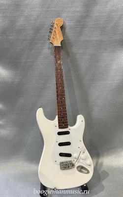 Мини-гитара Fender Stratocaster